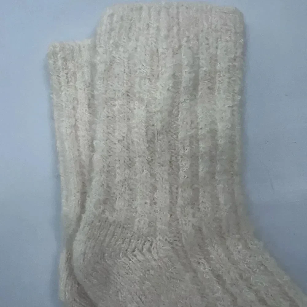 FRAME -denim Fuzzy Socks Off White